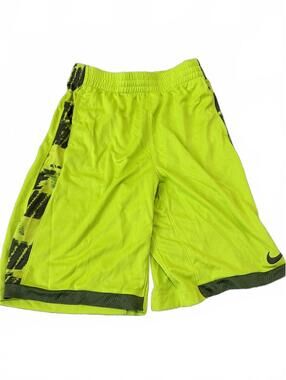 Nike Boys Athletic Shorts XL - Dri-FIT Lightweight